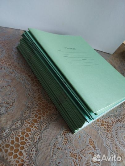 Тетради 12 листов в линейку