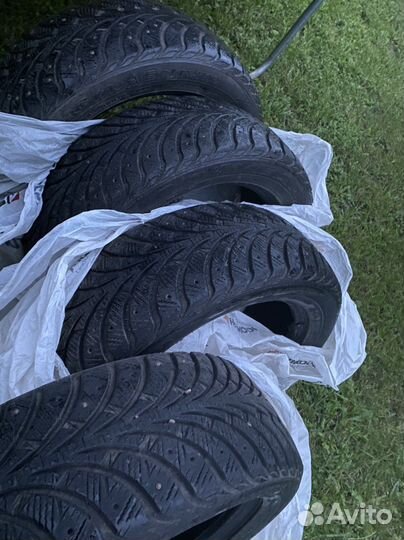 Goodyear UltraGrip Extreme 195/55 R16 87T