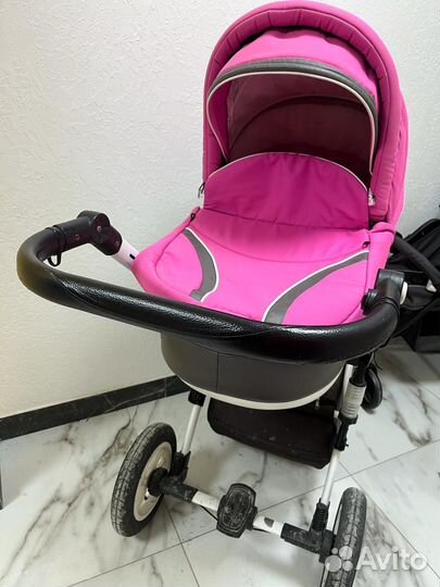Коляска 3 в 1 + автокресло
