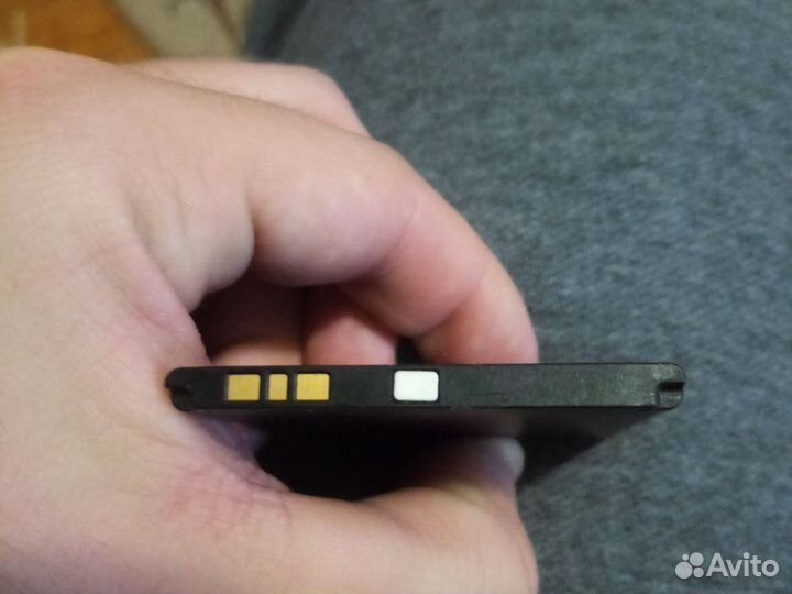 Телефон Sony Xperia l c2105