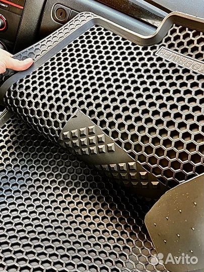 Автомобильные коврики резиновые ева