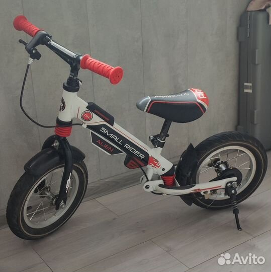 Беговел Small rider Alien колёса 12 дюймов