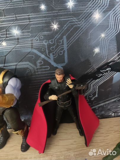 Фигурки marvel legends