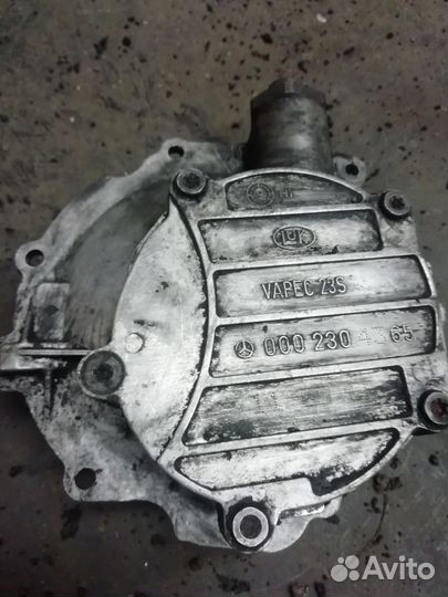 Вакуумный насос Mercedes Vario,Sprinter 2.9TD