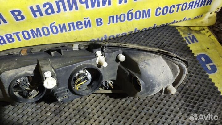 Фара правая Opel Vectra