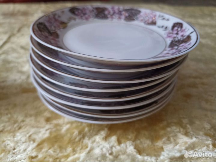 Кофейные пары. 6 чашек, 8 блюдец