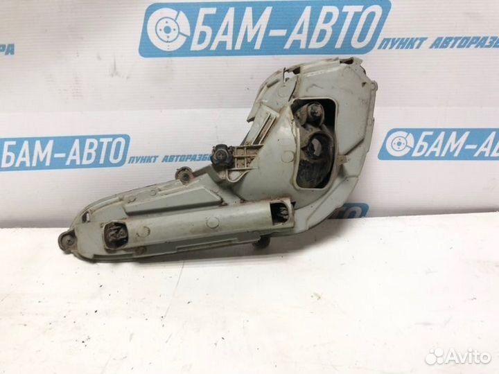 Фара противотуманная передняя правая Hyundai