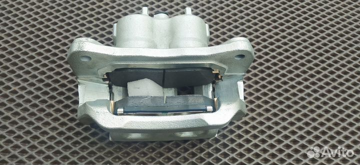 Суппорт VAG 8V0615123D