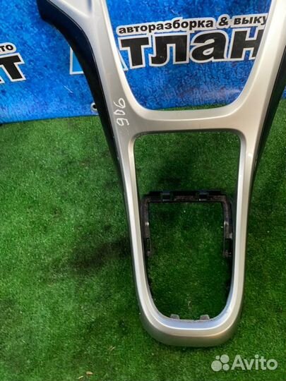 Консоль центральная Opel Astra J универсал A16XER