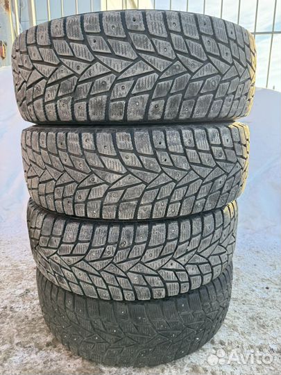 Dunlop Grandtrek Ice 02 235/60 R18 107T