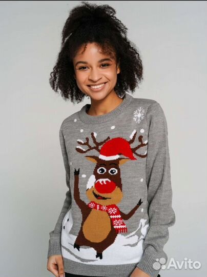 Свитер женский новогодний