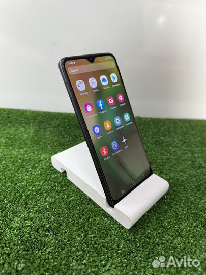 Samsung Galaxy A10, 2/32 ГБ