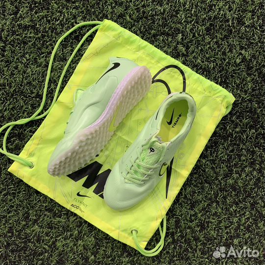 Шиповки Nike Tiempo Legend 9