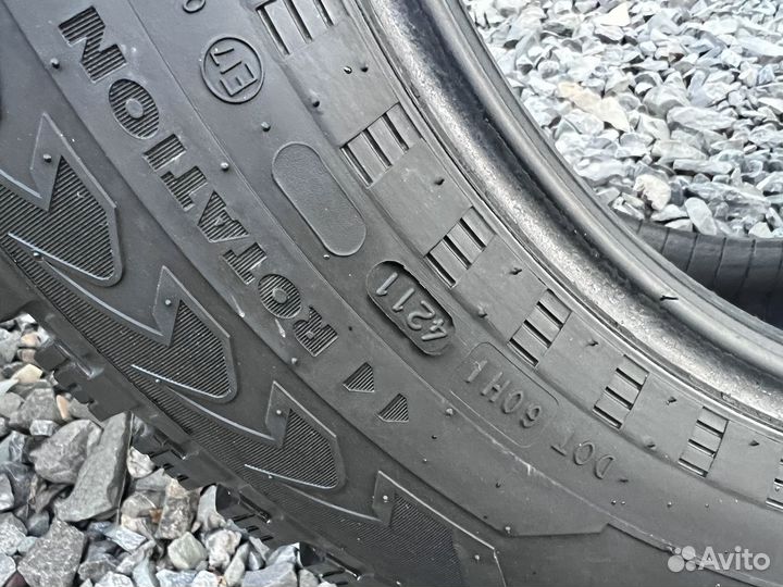 Nokian Tyres Hakkapeliitta 5 SUV 225/65 R17 106