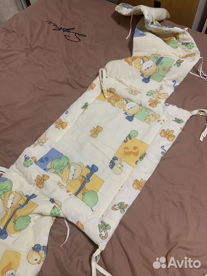 Бортики в детскую кроватку