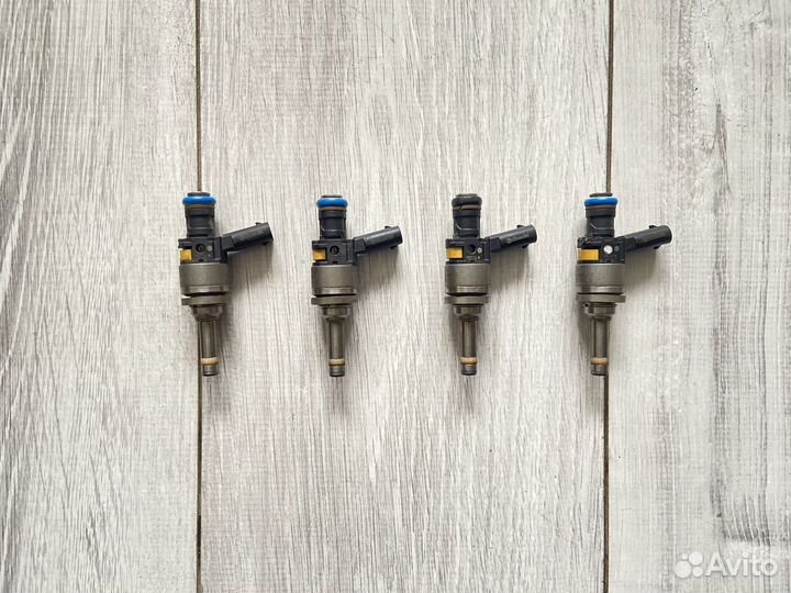 Форсунка Mercedes M271 Turbo