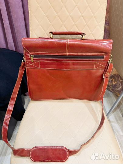 Мужской кожаный портфель