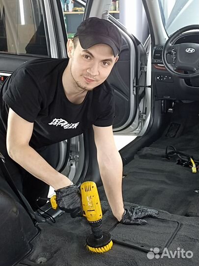 Химчистка салона автомобиля