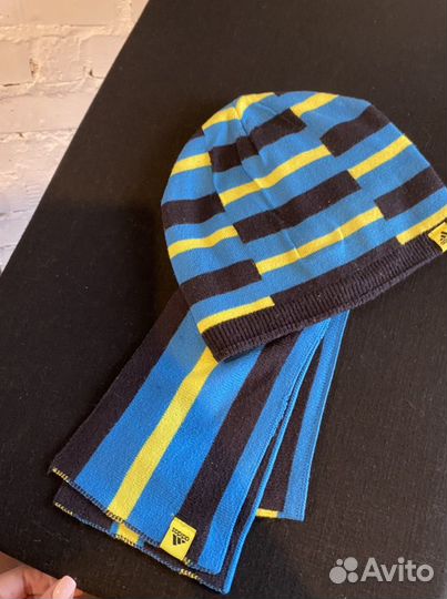 Adidas Шапка, шарф на мальчика