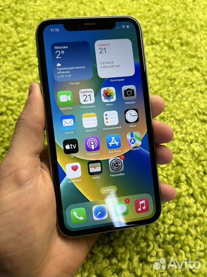 iPhone 11, 64 ГБ