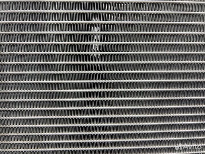 Радиатор охлаждения двигателя Volkswagen Tiguan NF