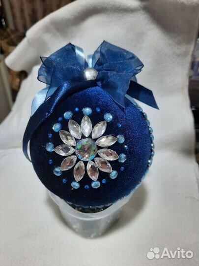 Новогодние игрушки ручной работы. Велюр.стразы