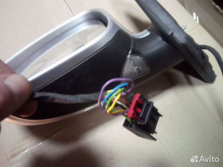 Левое зеркало Vw Passat b6 9pin