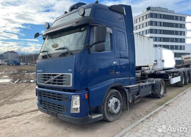 Pазбираем грузовик Volvo FH 2005-2008