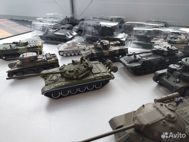 Легендарные самолеты и русские танки