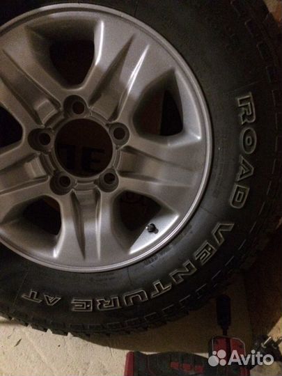 Kumho 265/70 R17