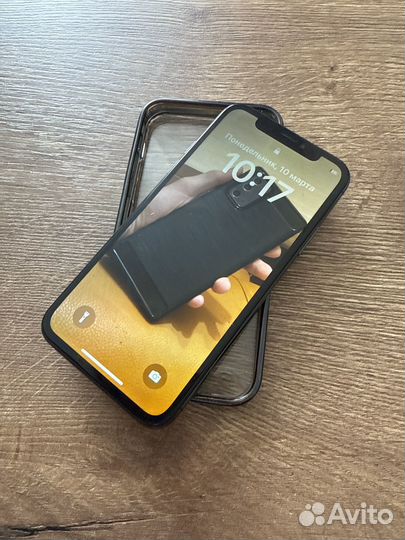 iPhone X, 256 ГБ