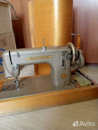 Швейная машина Подольск ручная СССР