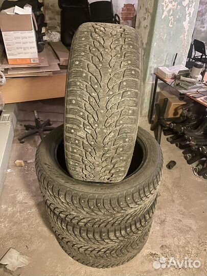 Nokian Tyres Hakkapeliitta 9 SUV 275/45 R21 110T