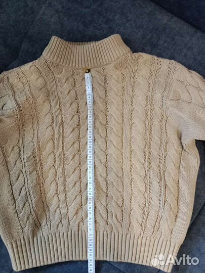 Свитер укороченный р.S