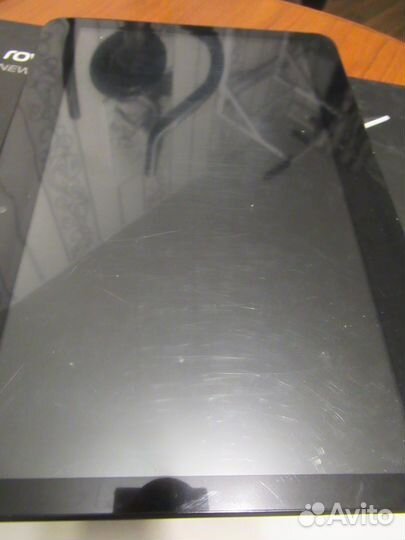 Планшет Roverpad Tesla 10.1