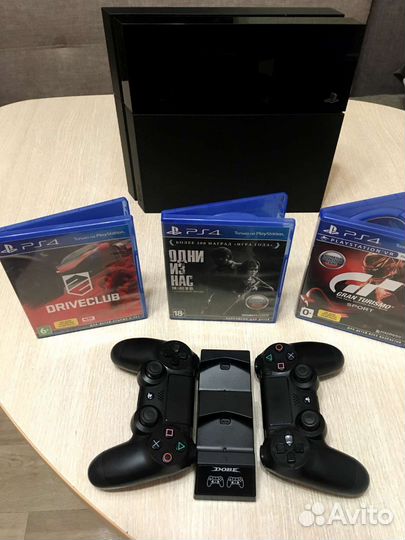 Sony PlayStation 4