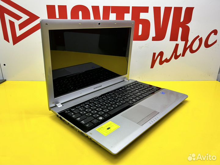 Ноутбук Samsung для учебы и работы