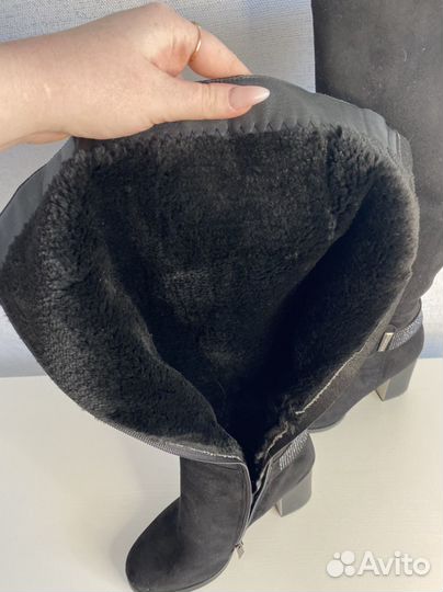 Зимние женские сапоги 38 новые