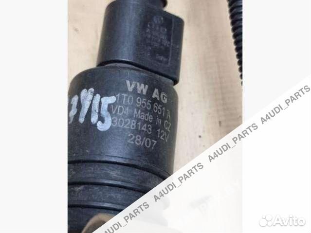 Насос (моторчик) омывателя стекла Audi A4 1T095565