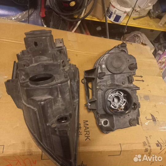 Фары на крайслер пацефика