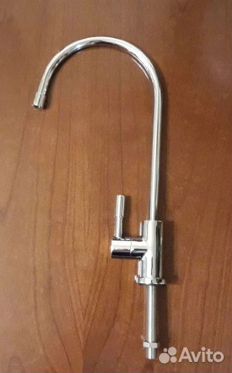 Кран для фильтра питьевой воды