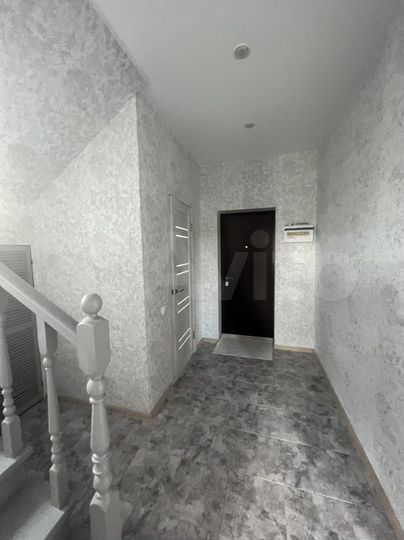 Коттедж 130 м² на участке 8 сот.