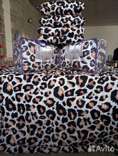 Комплект с одеялом и подушками