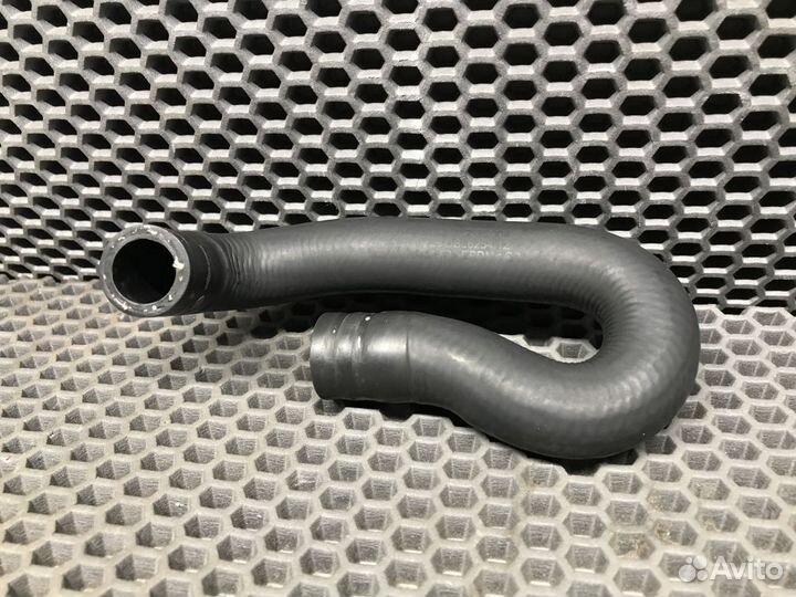 Патрубок печки mercedes W204 X204 C207