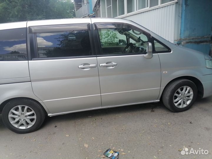 Nissan Serena 2.0 CVT, 2002, 320 000 км