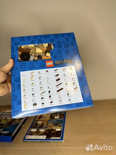 Lego Harry Potter распределяющая шляпа и книга