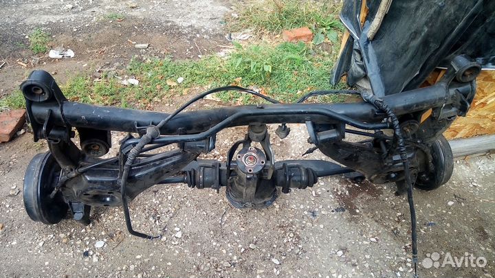 Задняя подвеска 4WD мицубиси шариот N43W