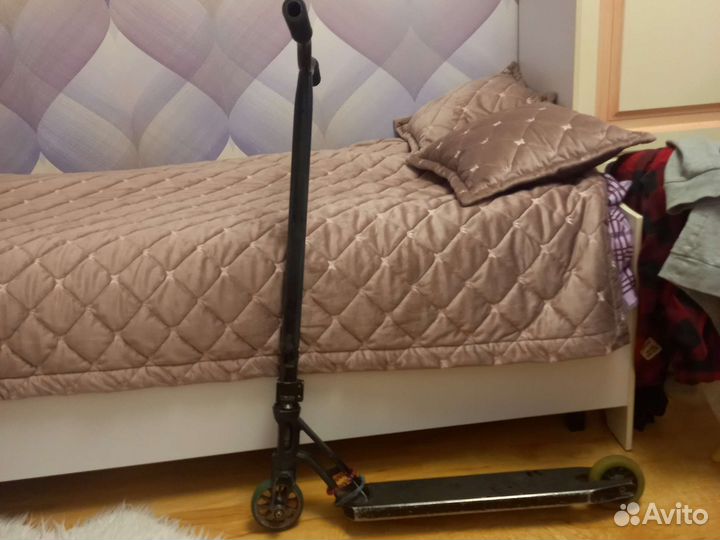 Трюковой самокат кастом парк