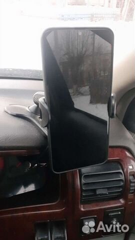 Автомобильный держатель для телефона