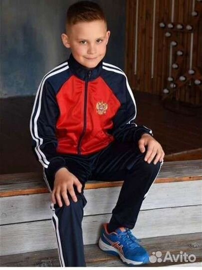 Спортивный костюм для мальчика 146 152